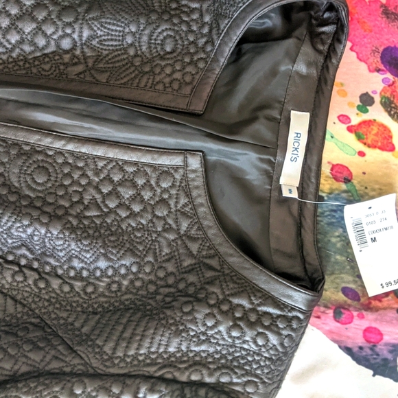 Brand New Machine Washable Unique Textured Jacket - Picture 5 of 9